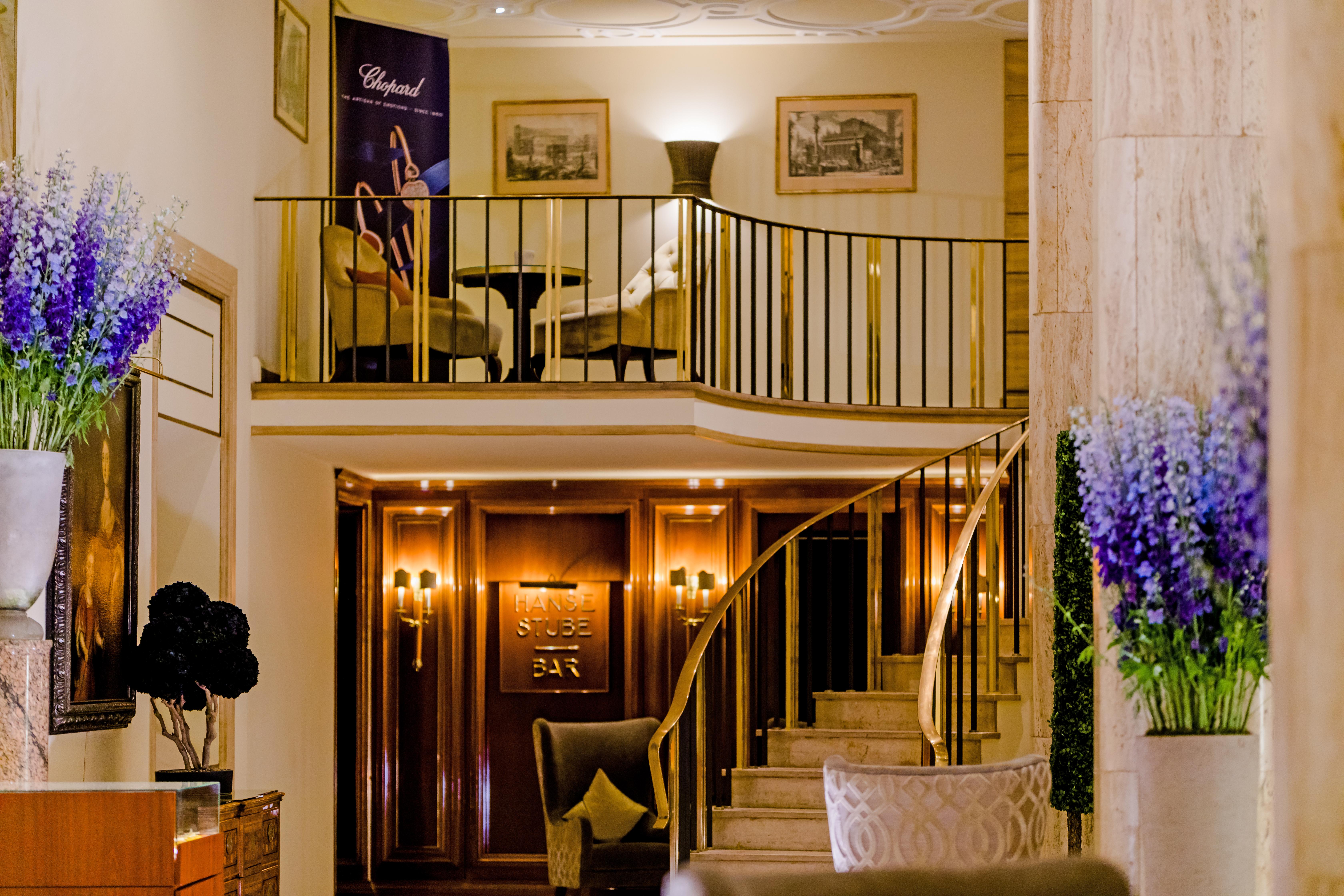 Excelsior Hotel Ernst Am Dom Colonia Exterior foto Interior of the hotel